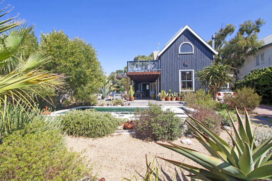 To Let 3 Bedroom Property for Rent in Kommetjie Western Cape